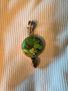 Mohave Green Copper Turquoise with Teardrop Peridot Pendant of Sterling Silver